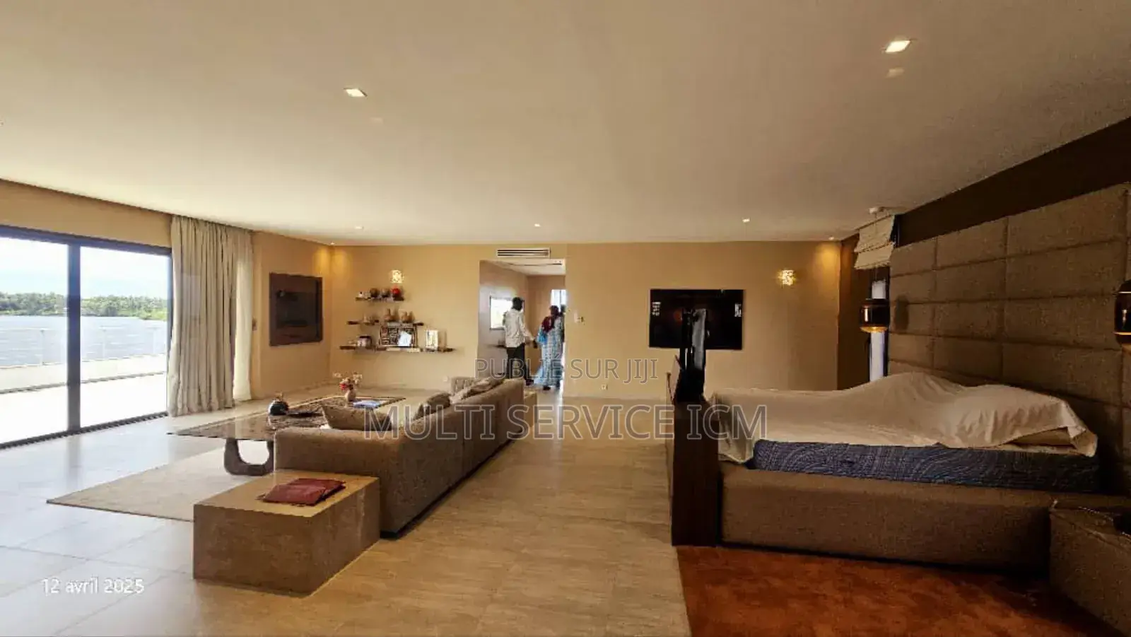 Furnished 7chbre Maison de ville / Terrasse à Louer