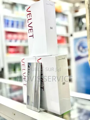 Photo - New LG Velvet 5G 128 GB Gris