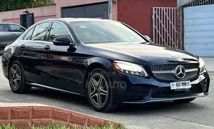 Mercedes-Benz C300 2021 Noir