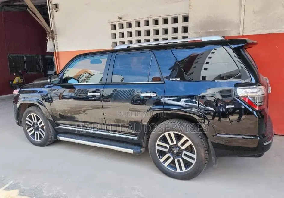 Toyota 4-Runner Limited 2022 Noir
