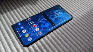 Neuf Motorola Edge (2022) 256 GB Bleu