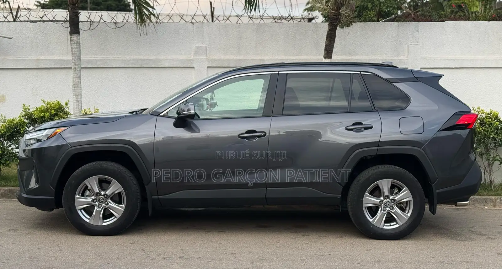 New Toyota RAV4 2023 Noir