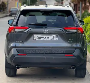 New Toyota RAV4 2023 Noir