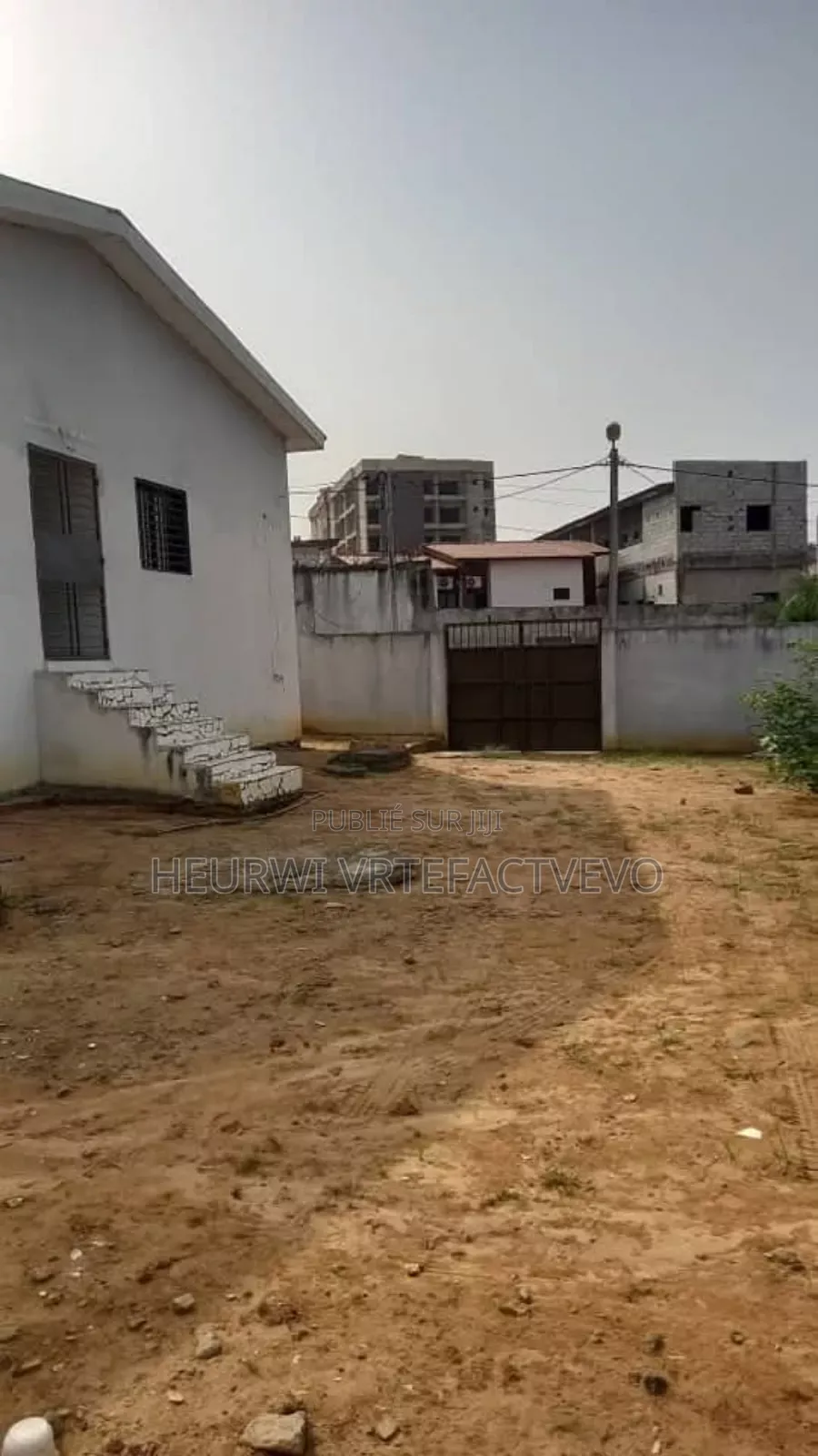 4chbre Villa dans Yozalem, Cocody à Vendre