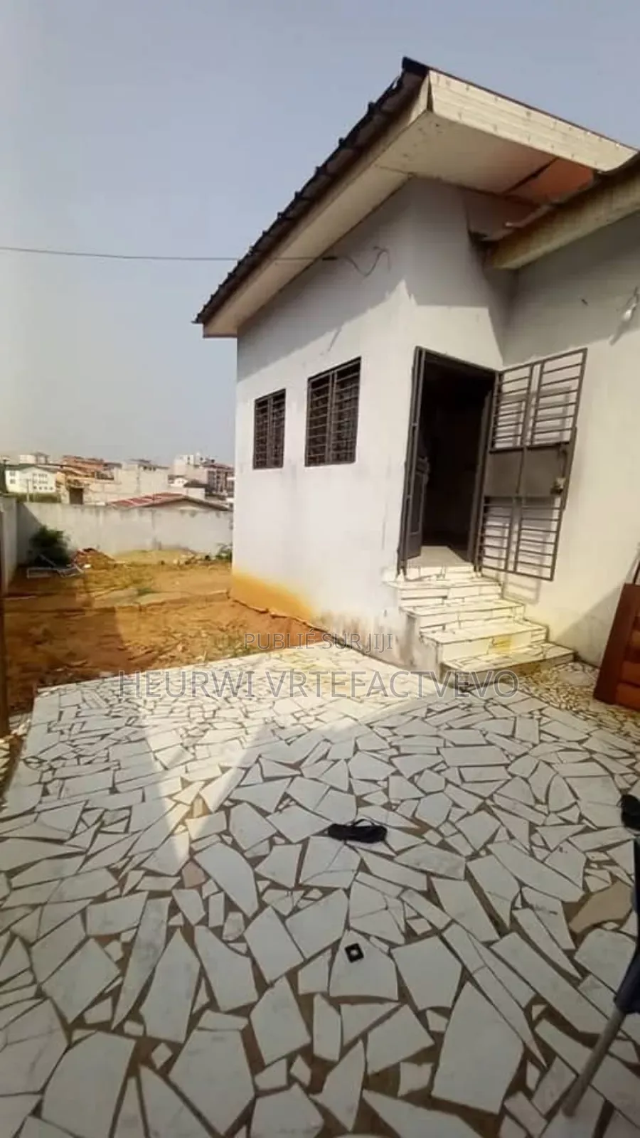 4chbre Villa dans Yozalem, Cocody à Vendre