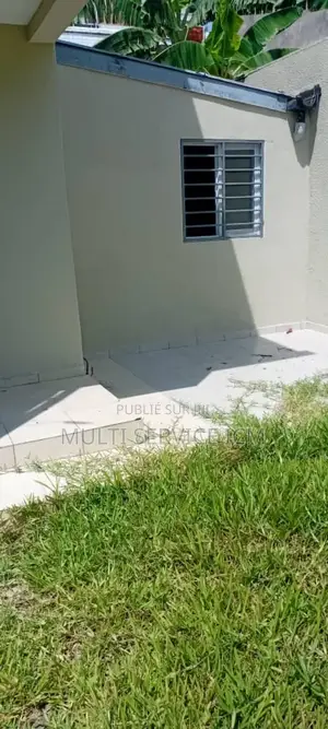 Furnished 6chbre Duplex dans Ismael Coulibaly, Bingerville à Louer