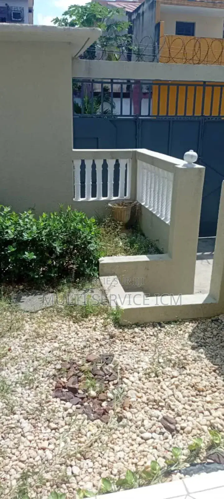 Furnished 6chbre Duplex dans Ismael Coulibaly, Bingerville à Louer