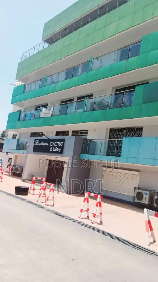 Furnished 1chbre Appartement dans Kle Immobilier, Marcory à Louer