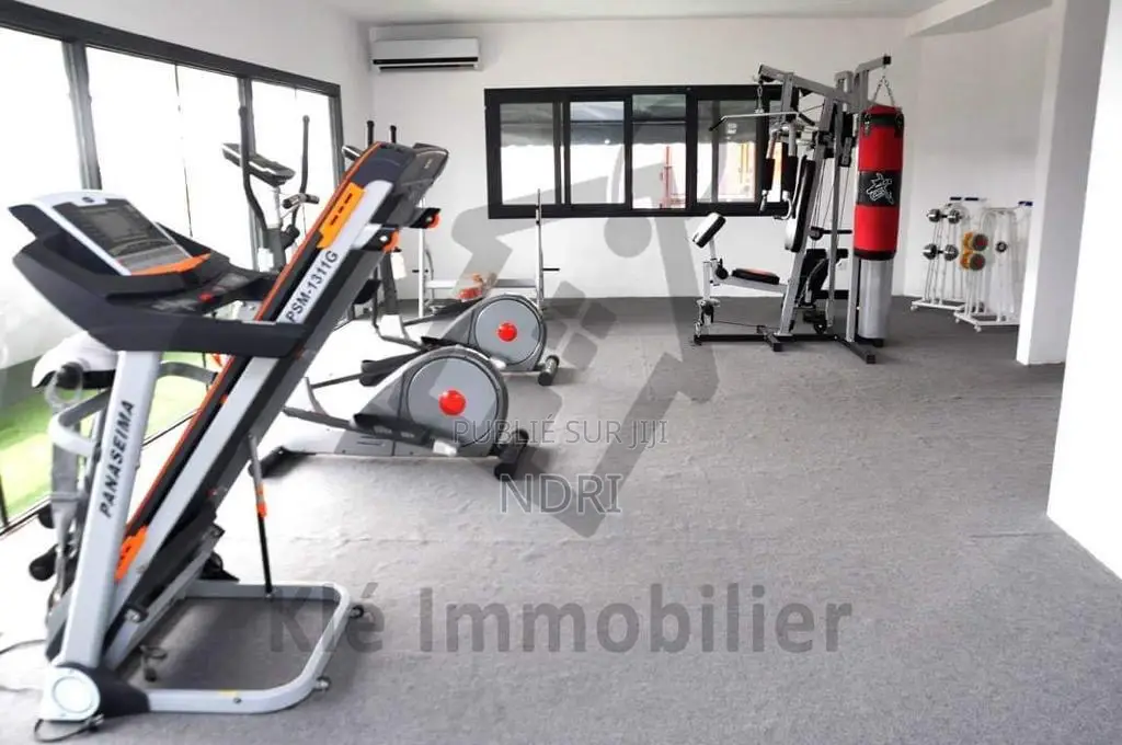 Furnished 1chbre Appartement dans Kle Immobilier, Marcory à Louer