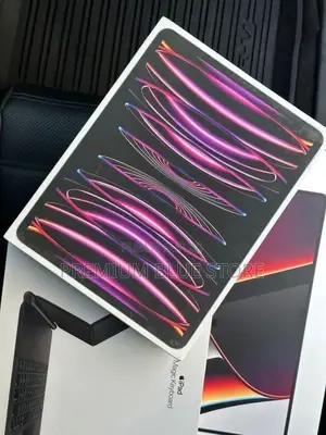 Neuf Apple iPad Pro 11 (2024) 128 GB