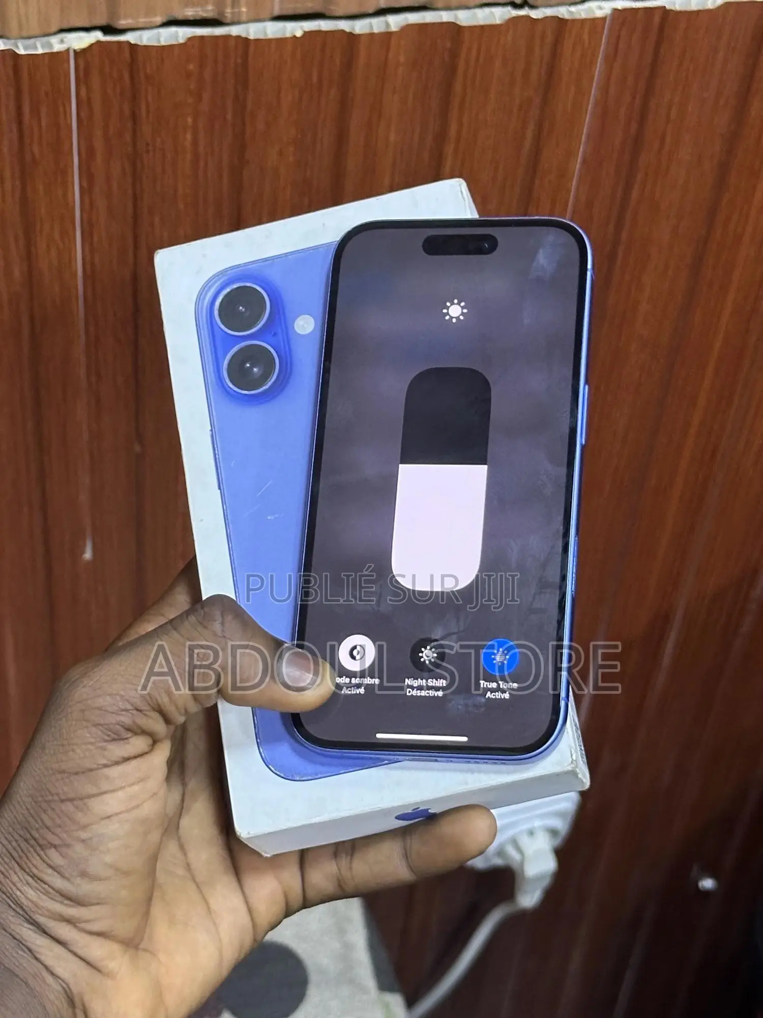 Apple iPhone 16 128 GB Bleu