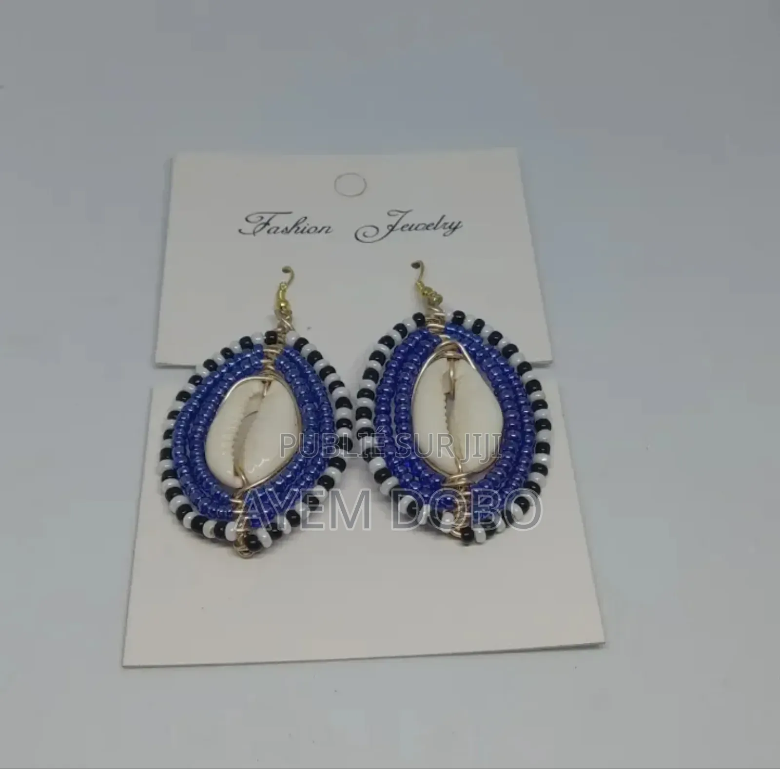 Boucle d'Oreilles Cauris Et Perle