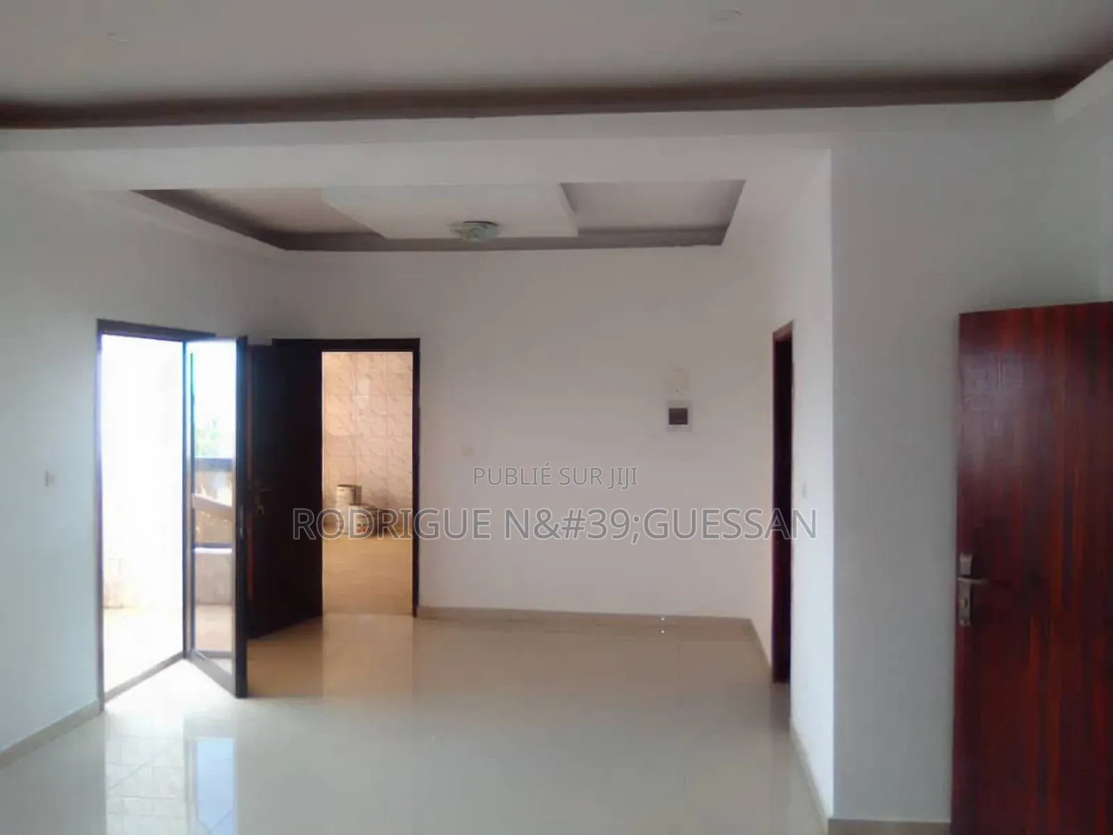 2chbre Appartement dans Rodrigue Immobilier, Cocody à Louer