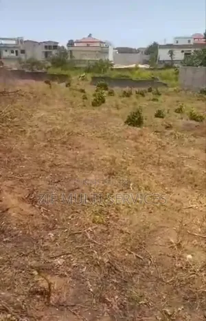 20chbre Blocs d'appartements dans Zié Multi-Service, Yopougon à Vendre