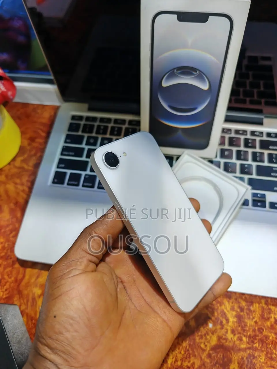 Apple iPhone 16e 128 GB Blanc