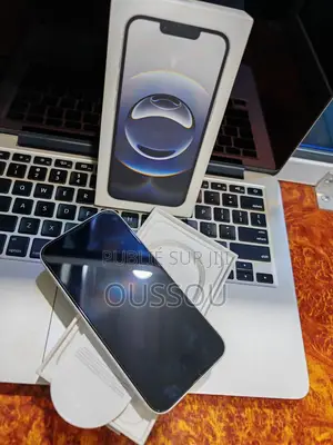 Apple iPhone 16e 128 GB Blanc