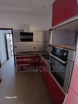 9chbre Villa dans Cocody à Louer