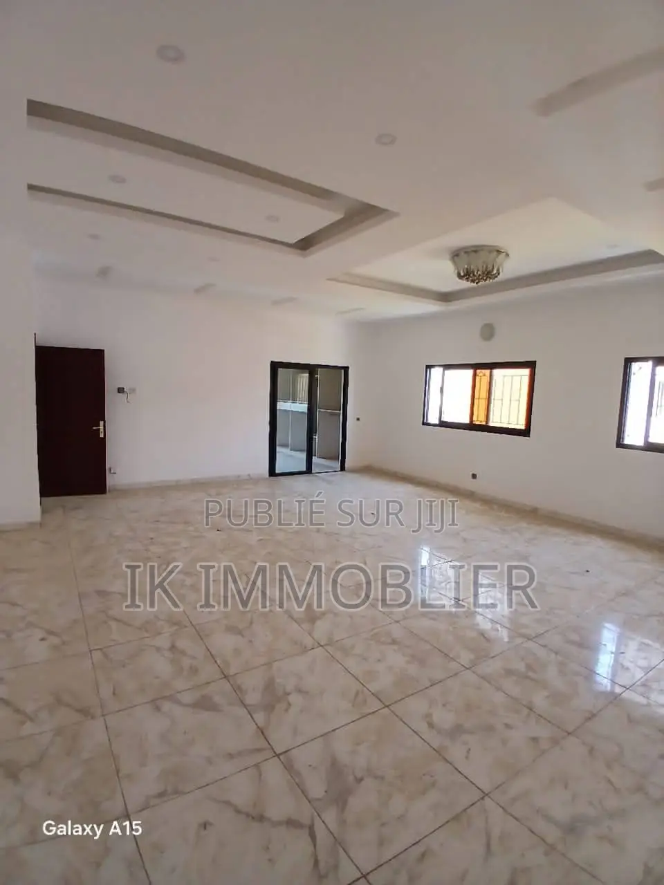 9chbre Villa dans Cocody à Louer