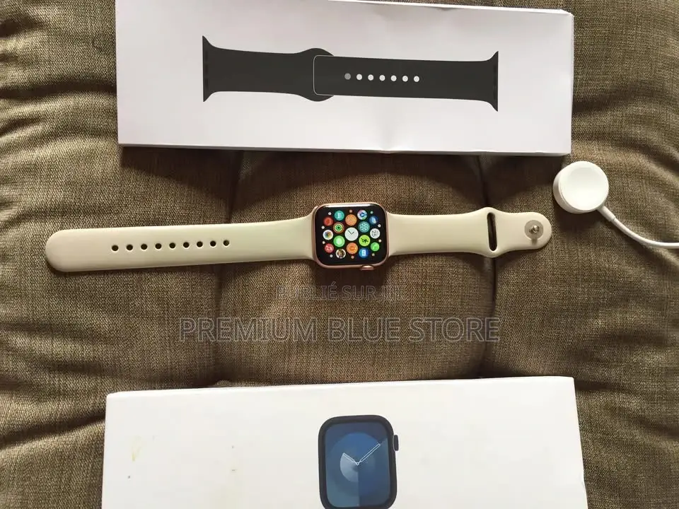 Apple Watch Série 10 42mm Quasi Neuf Avec Le Carton