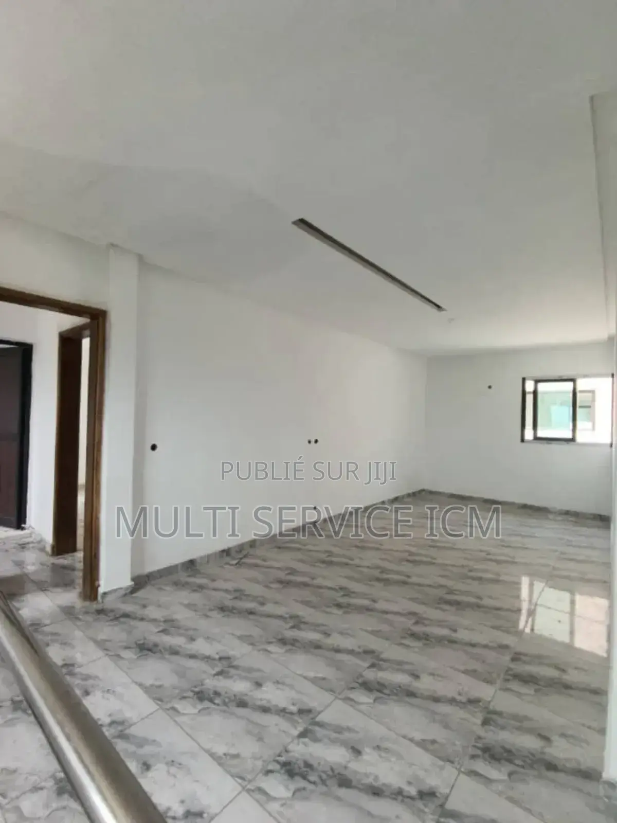 7chbre Duplex dans Coulibaly Ismael, Cocody à Vendre