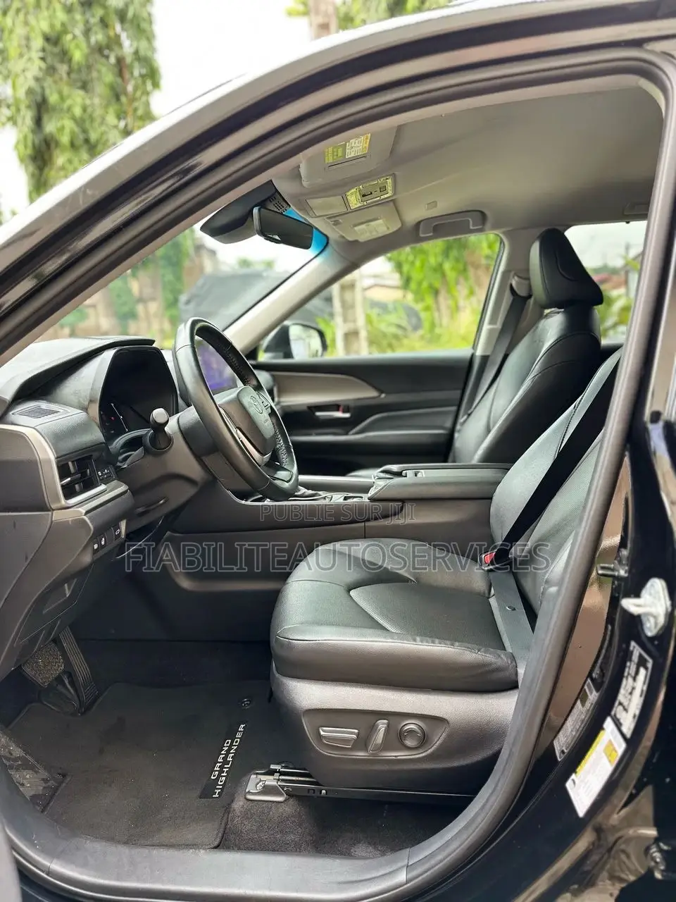 Toyota Grand Highlander XLE 2025 Noir