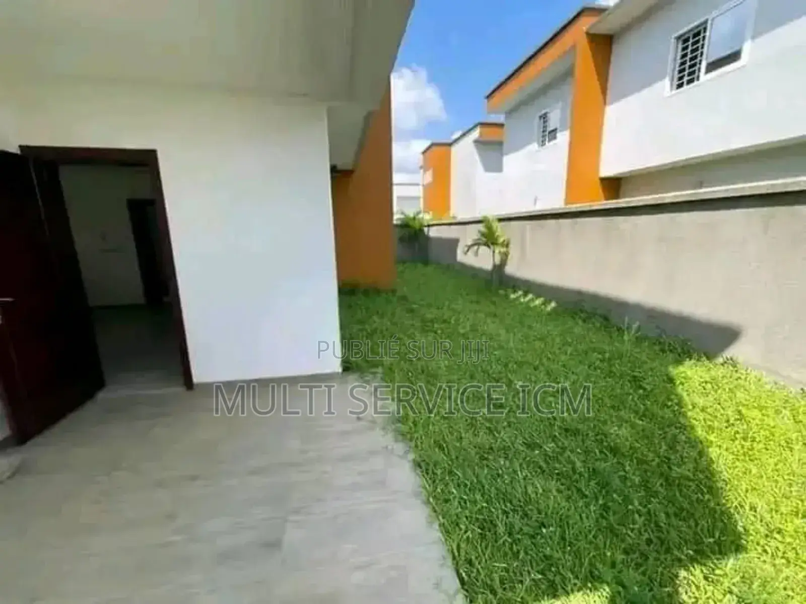 6chbre Duplex dans Ismael Coulibaly, Cocody à Vendre