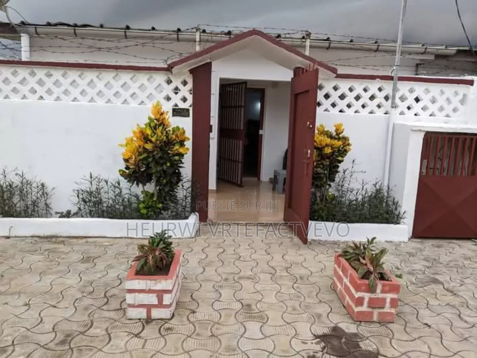 3chbre Villa dans Yozalem, Cocody à Vendre