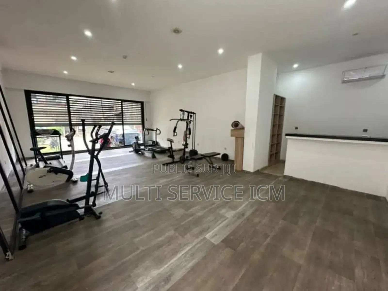 5chbre Duplex dans Ismael Coulibaly, Deux Plateaux à Louer