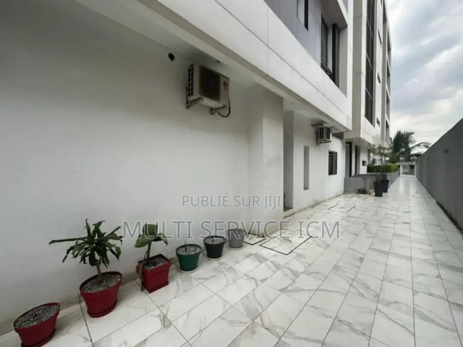 5chbre Duplex dans Ismael Coulibaly, Deux Plateaux à Louer