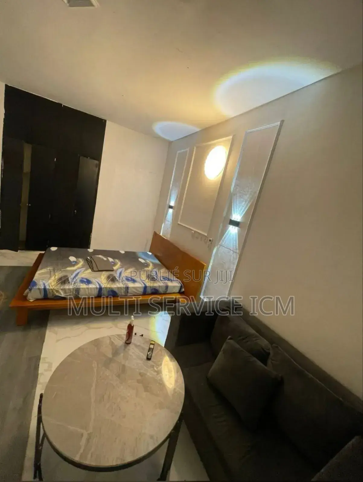 5chbre Duplex dans Ismael Coulibaly, Deux Plateaux à Louer