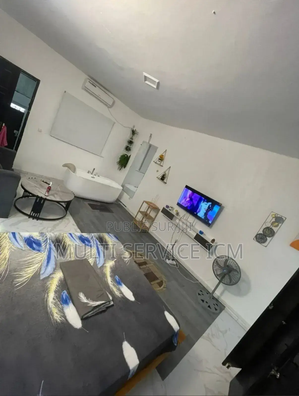 5chbre Duplex dans Ismael Coulibaly, Deux Plateaux à Louer