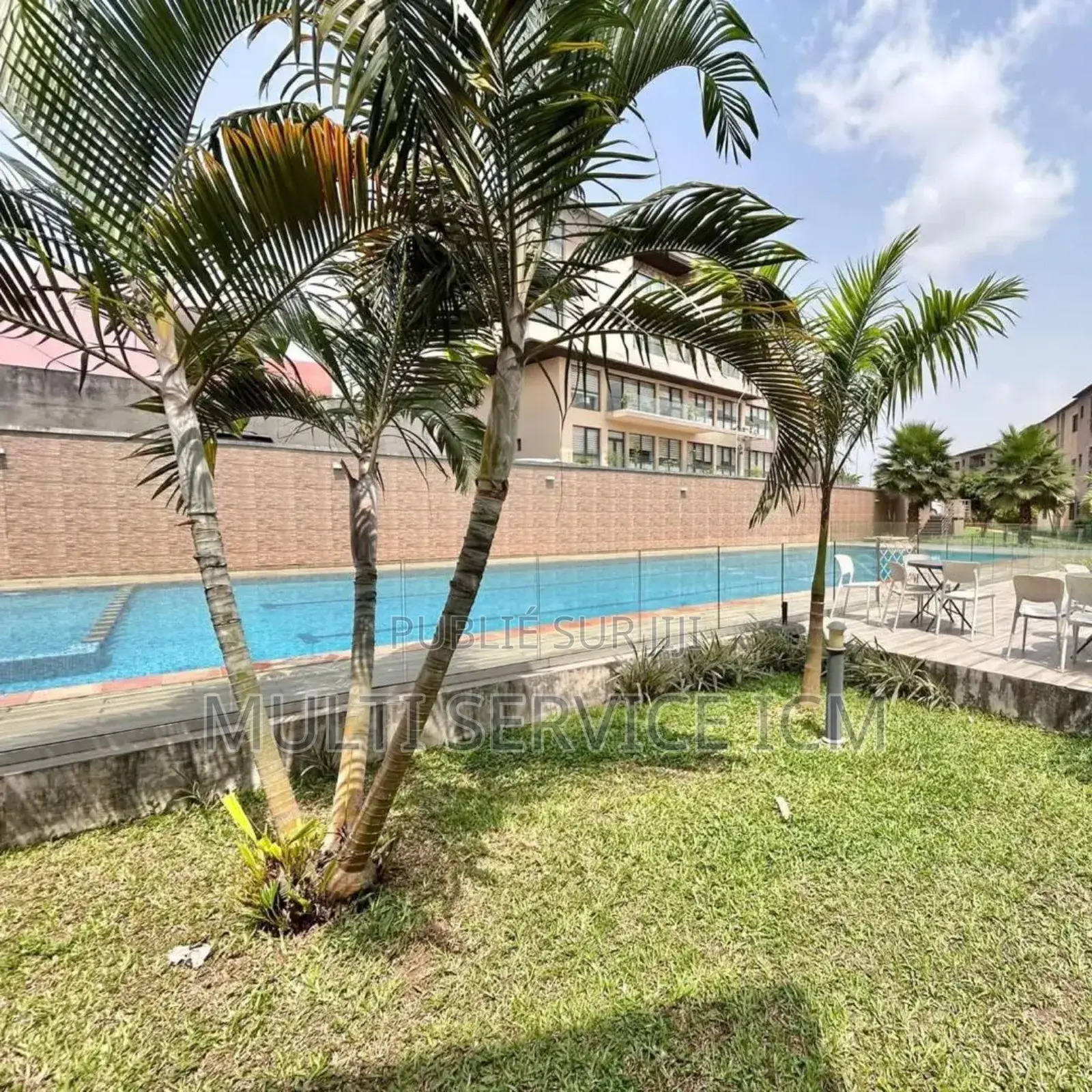 4chbre Duplex dans Ismael Coulibaly, Deux Plateaux à Vendre