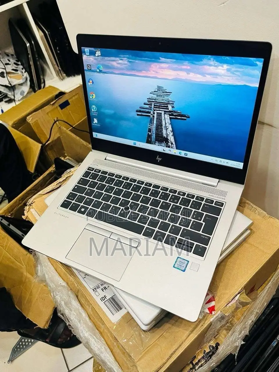 New Ordinateur Portable HP EliteBook 840 G5 8GB Intel Core I5 SSD 256GB