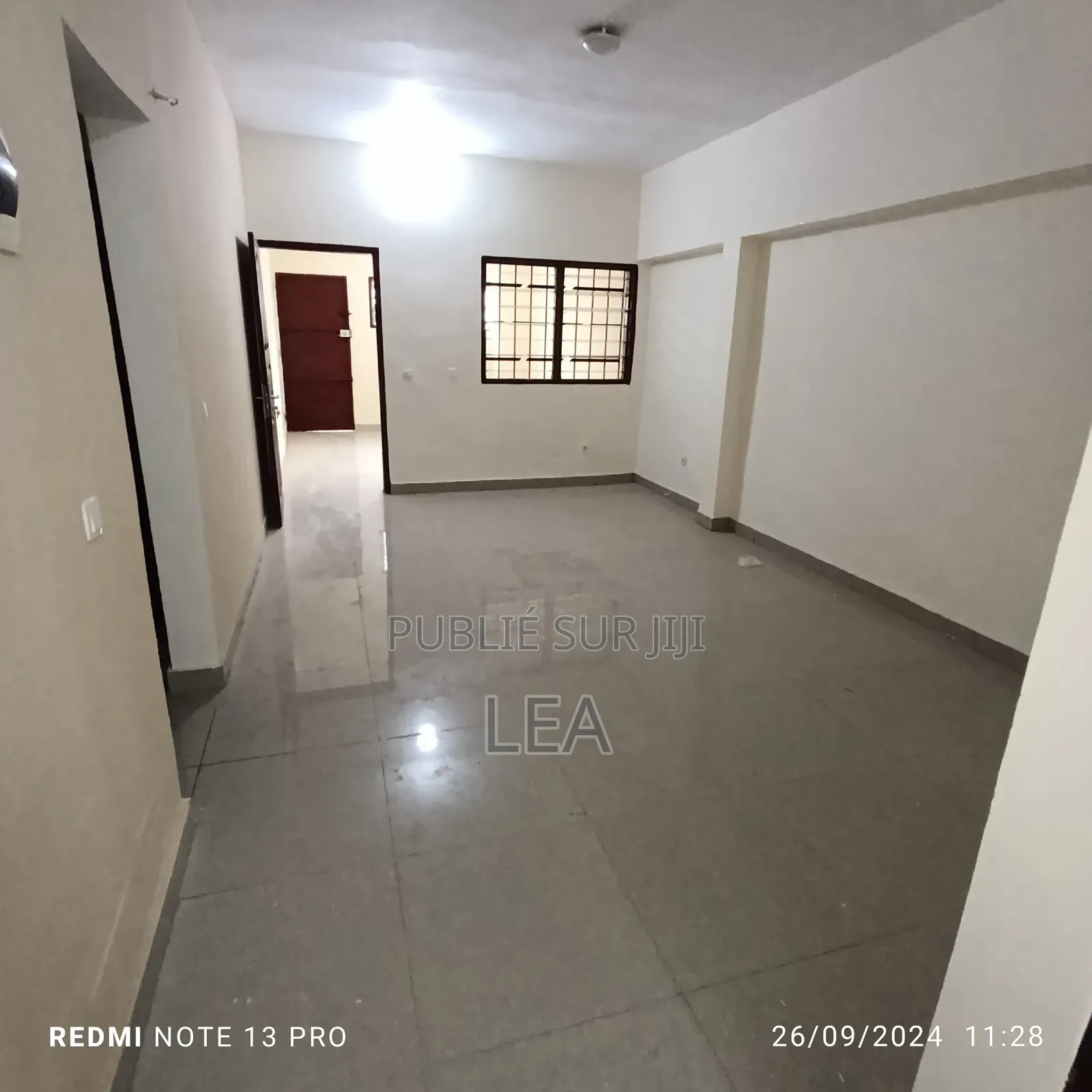3chbre Villa dans Mme Lee, Yopougon à Louer