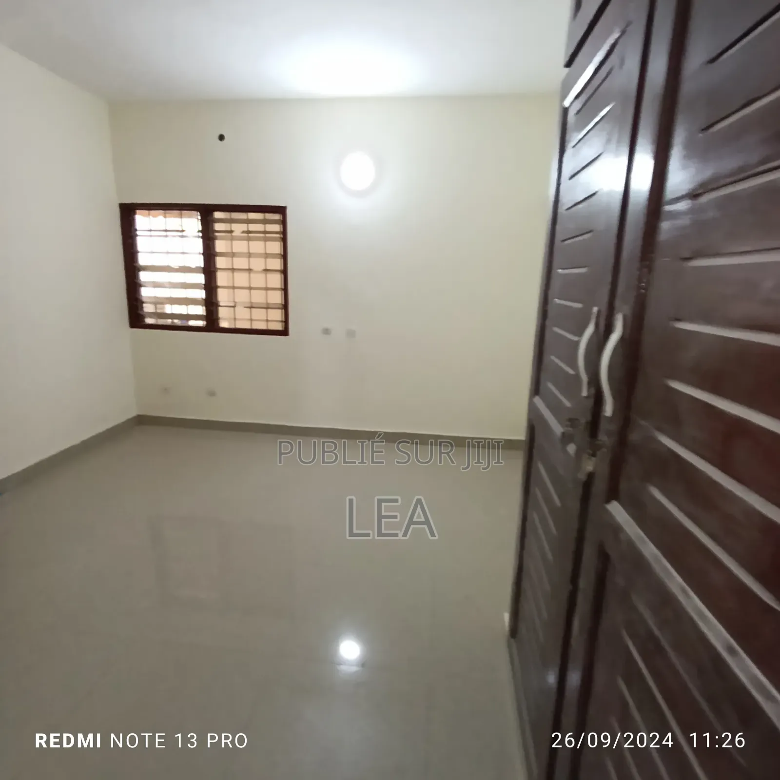 3chbre Villa dans Mme Lee, Yopougon à Louer