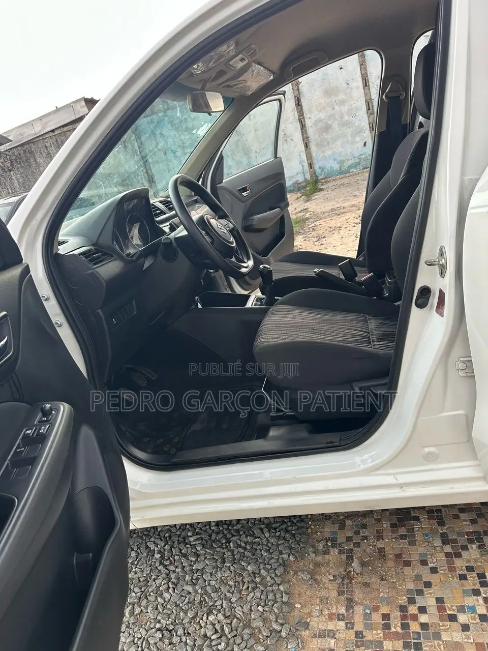 Suzuki Dzire 2024 Blanc