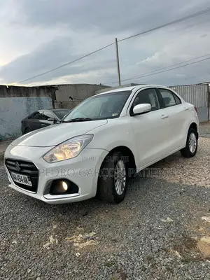Suzuki Dzire 2024 Blanc