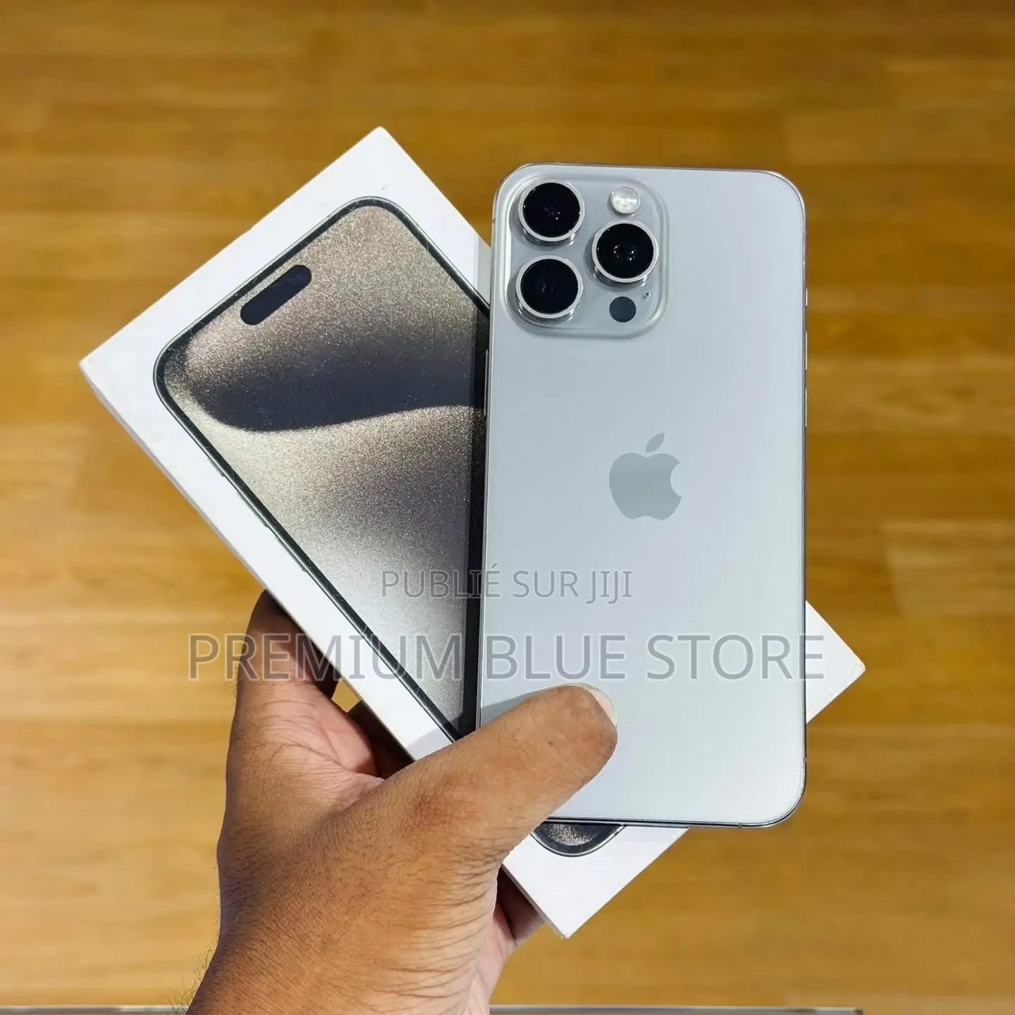 Neuf Apple iPhone 15 Pro Max 256 GB Blanc