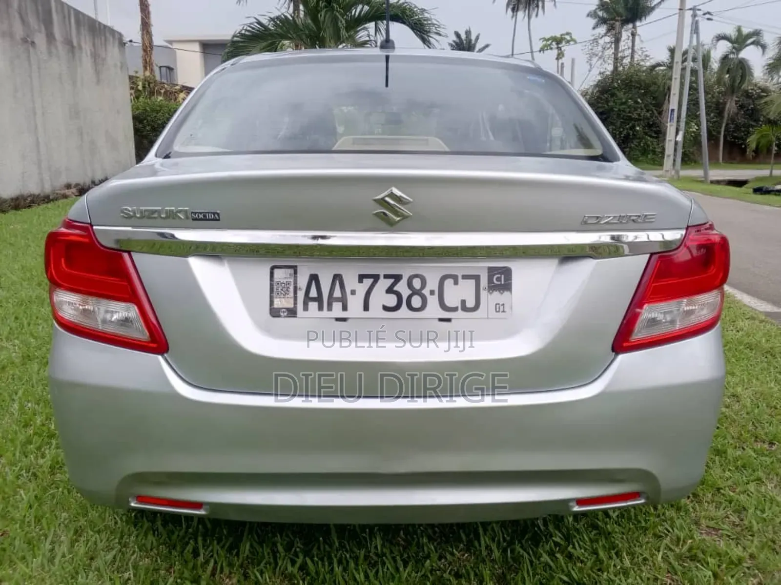 New Suzuki Dzire 2024 Gris