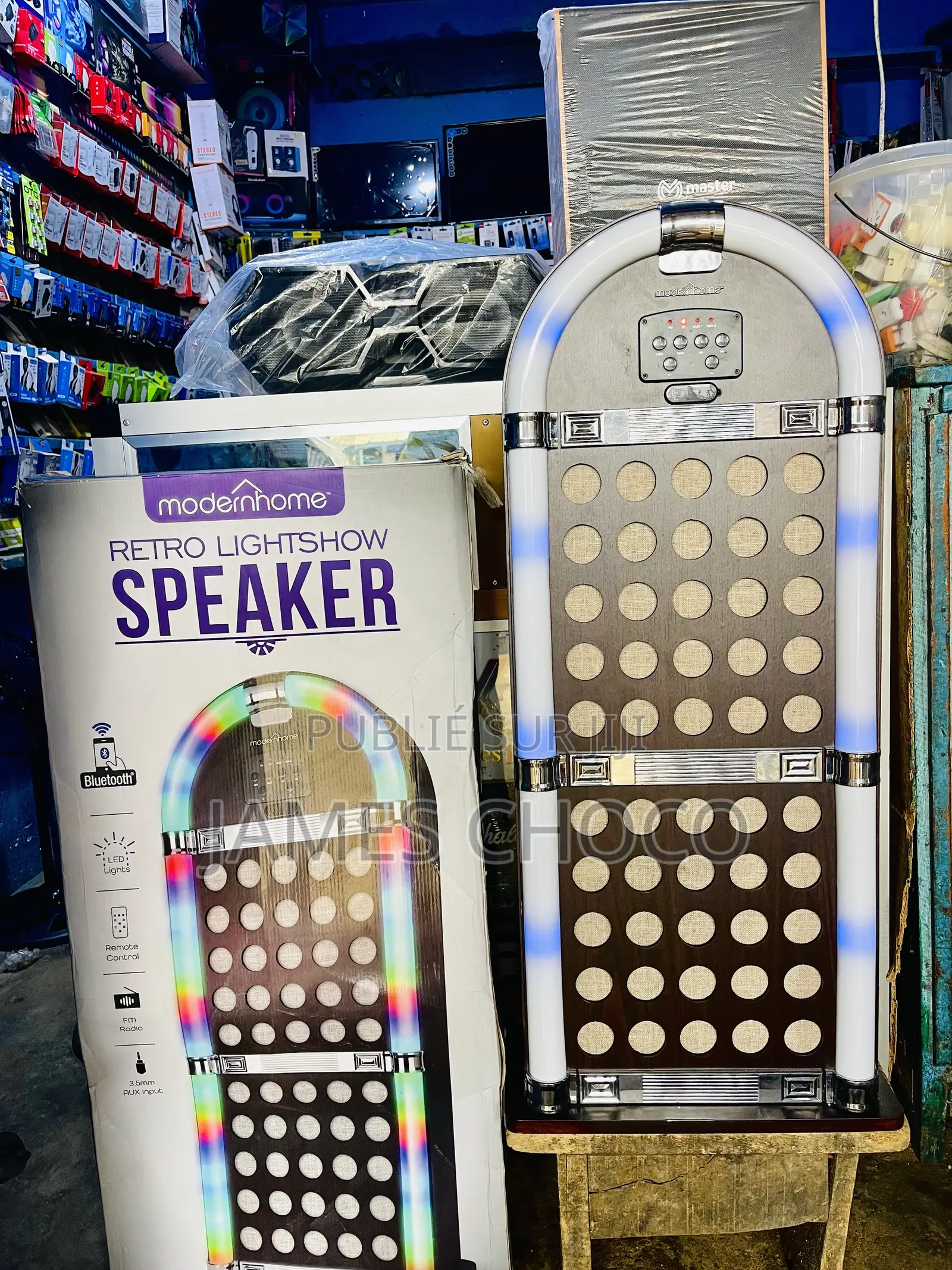 Retro Lightshow Speaker