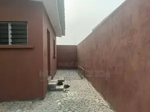 3chbre Duplex dans Ismael Coulibaly, Cocody à Vendre