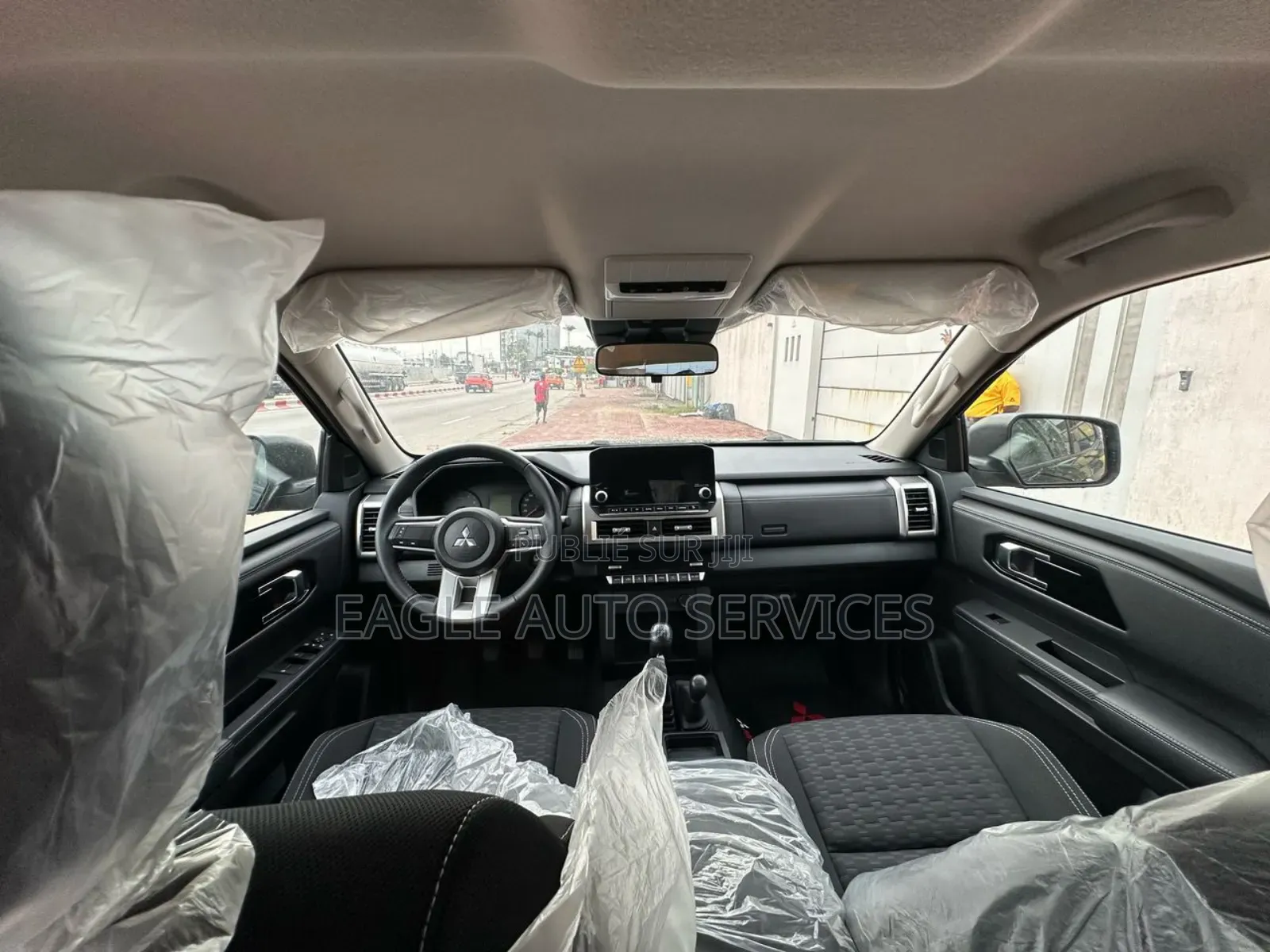 New Mitsubishi L200 2025 Noir