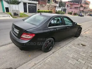 Mercedes-Benz C300 2010 Noir