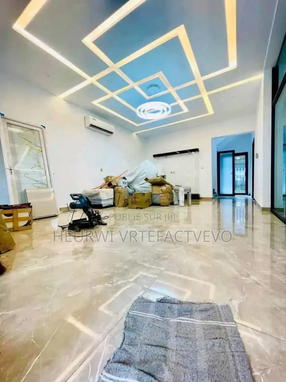 Furnished 8chbre Duplex dans Yozalem, Cocody à Vendre