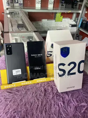 New Samsung Galaxy S20 FE 5G SD865 128 GB Black