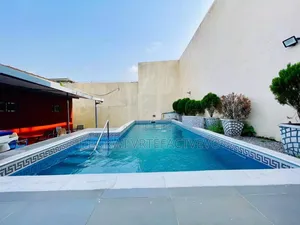 5chbre Villa dans Yozalem Business, Cocody à Vendre