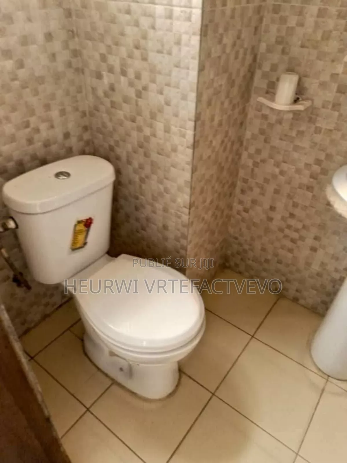 5chbre Duplex dans Yozalem Business, Cocody à Vendre