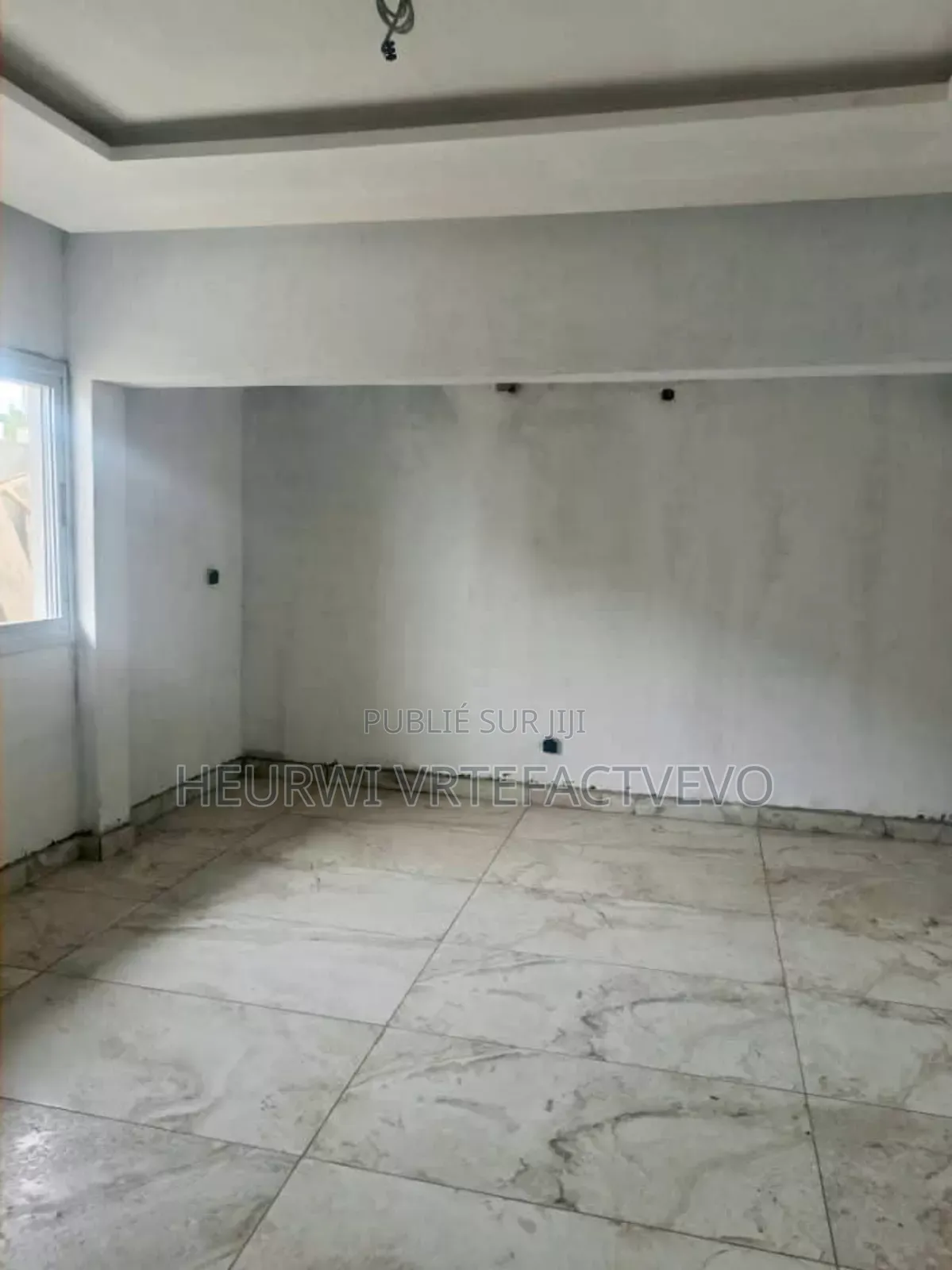 6chbre Duplex dans Cocody à Vendre