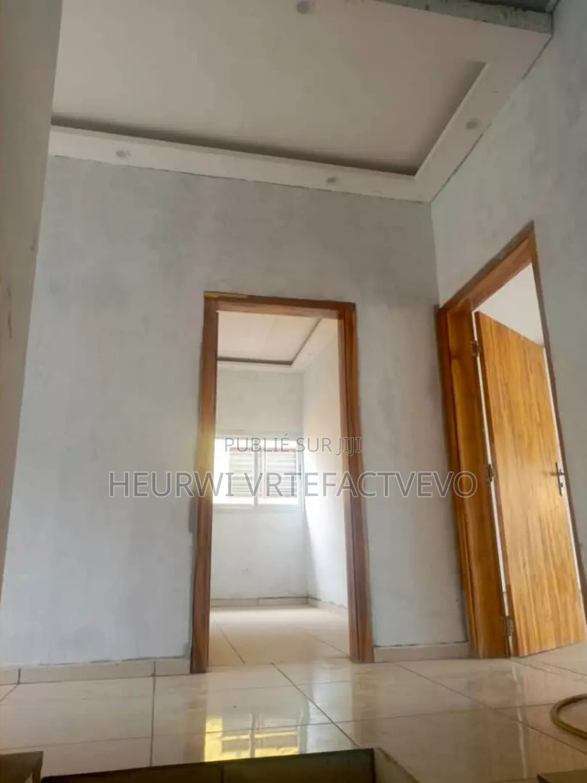 6chbre Duplex dans Cocody à Vendre