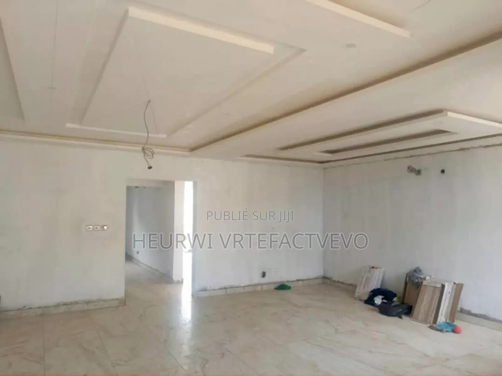 6chbre Duplex dans Cocody à Vendre